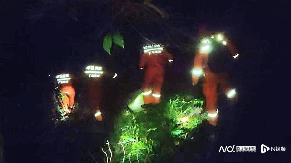 怎么申请皇冠信用盘代理_深圳一家三口惠州罗浮山徒步误入禁区怎么申请皇冠信用盘代理，深夜联合救援成功脱险