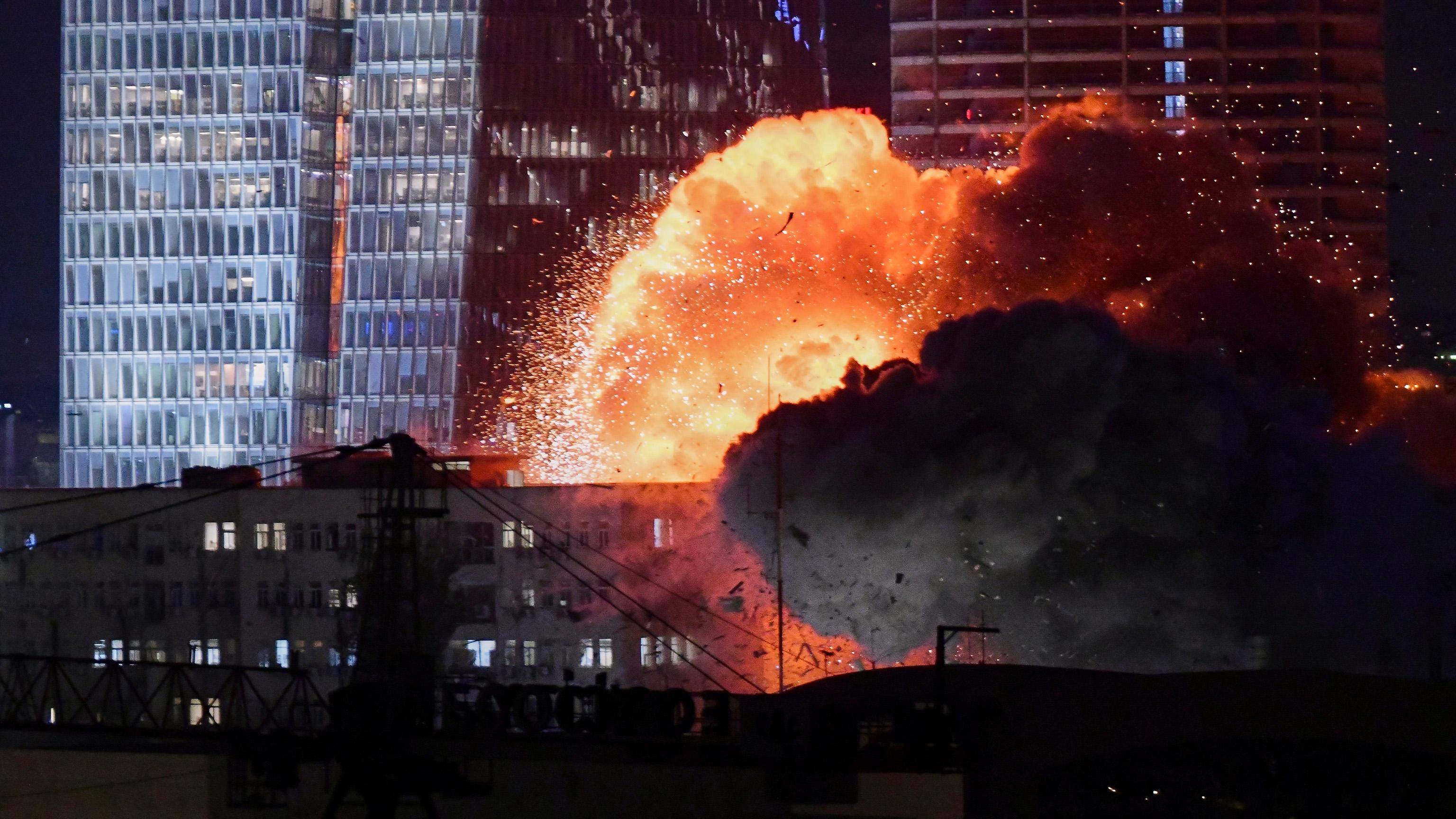 皇冠信用网会员如何申请_2000枚伊朗导弹雨皇冠信用网会员如何申请，以色列将被打穿！如用红旗-9，能挡住美军吗？