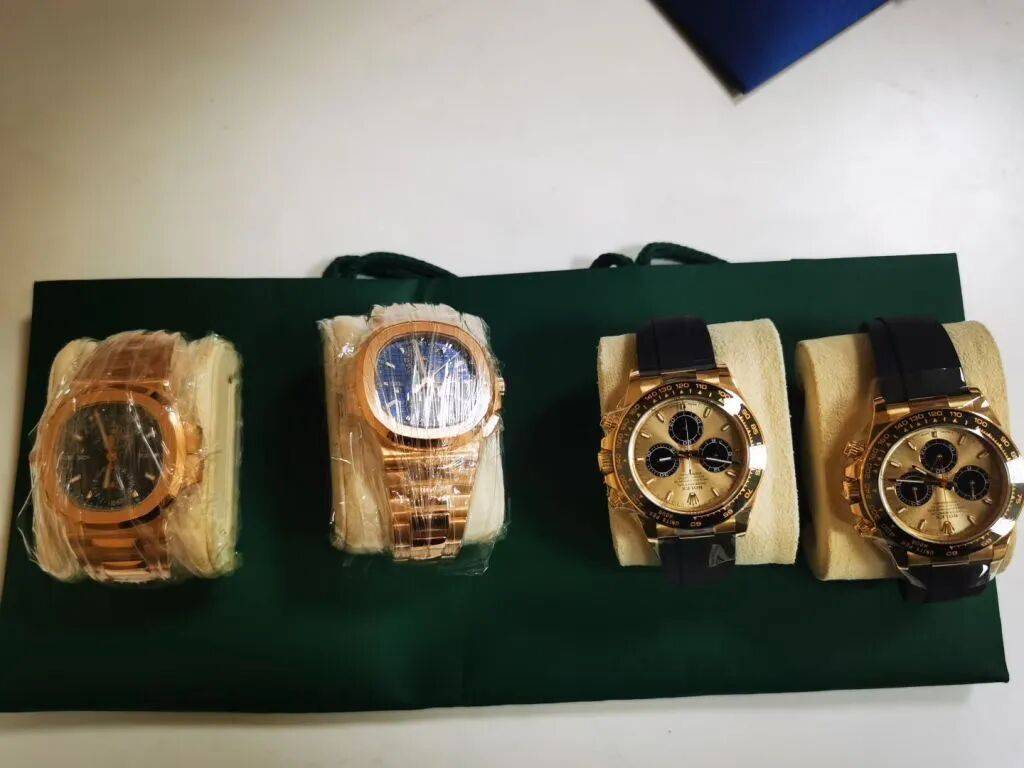 正版皇冠信用网开户_轻信“军官男友”正版皇冠信用网开户，女子先后寄出460万元的名表